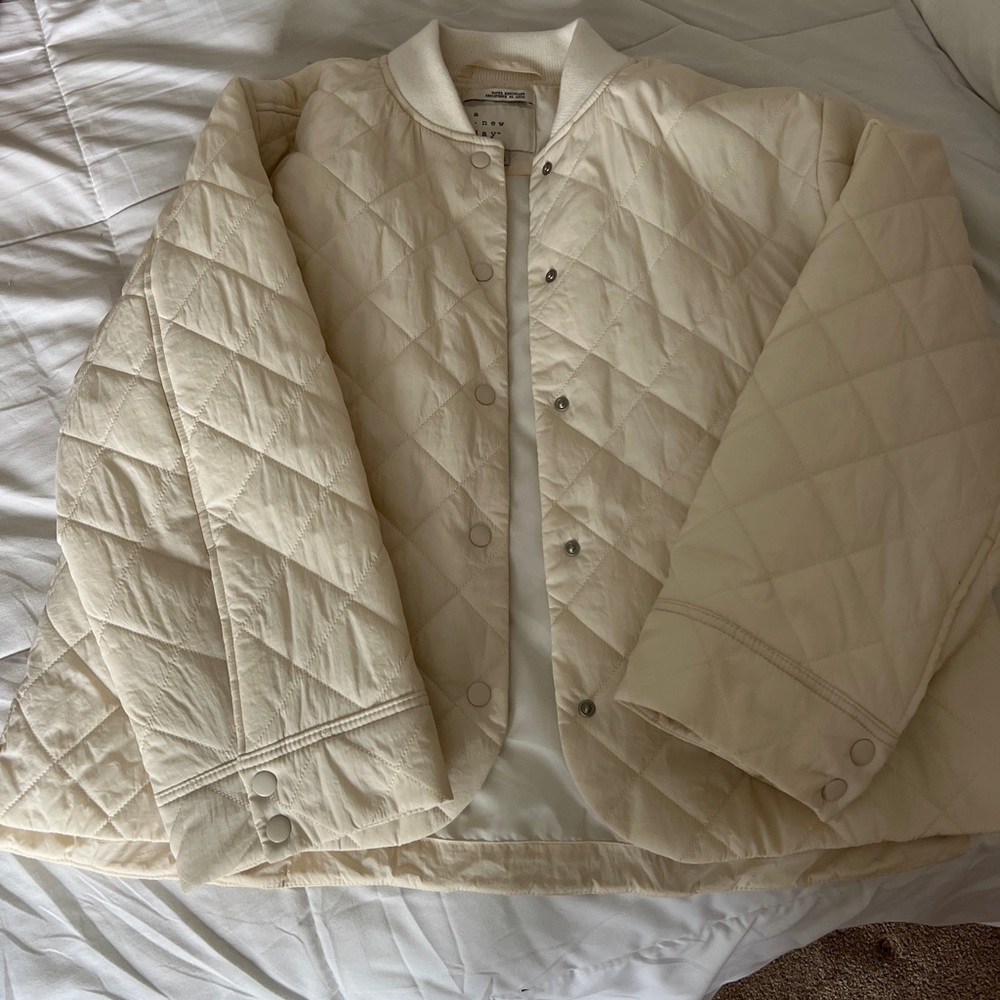 Great condition, hardly worn